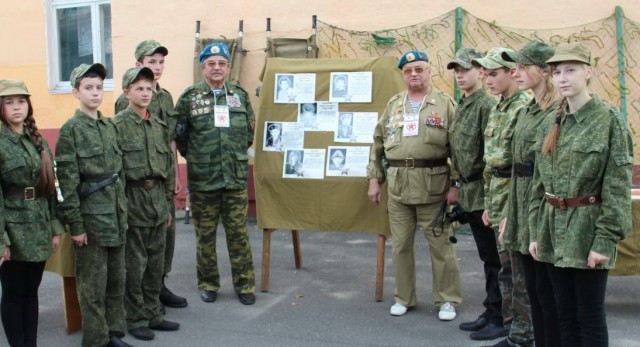 В Крупском военно-патриотическом лагере 